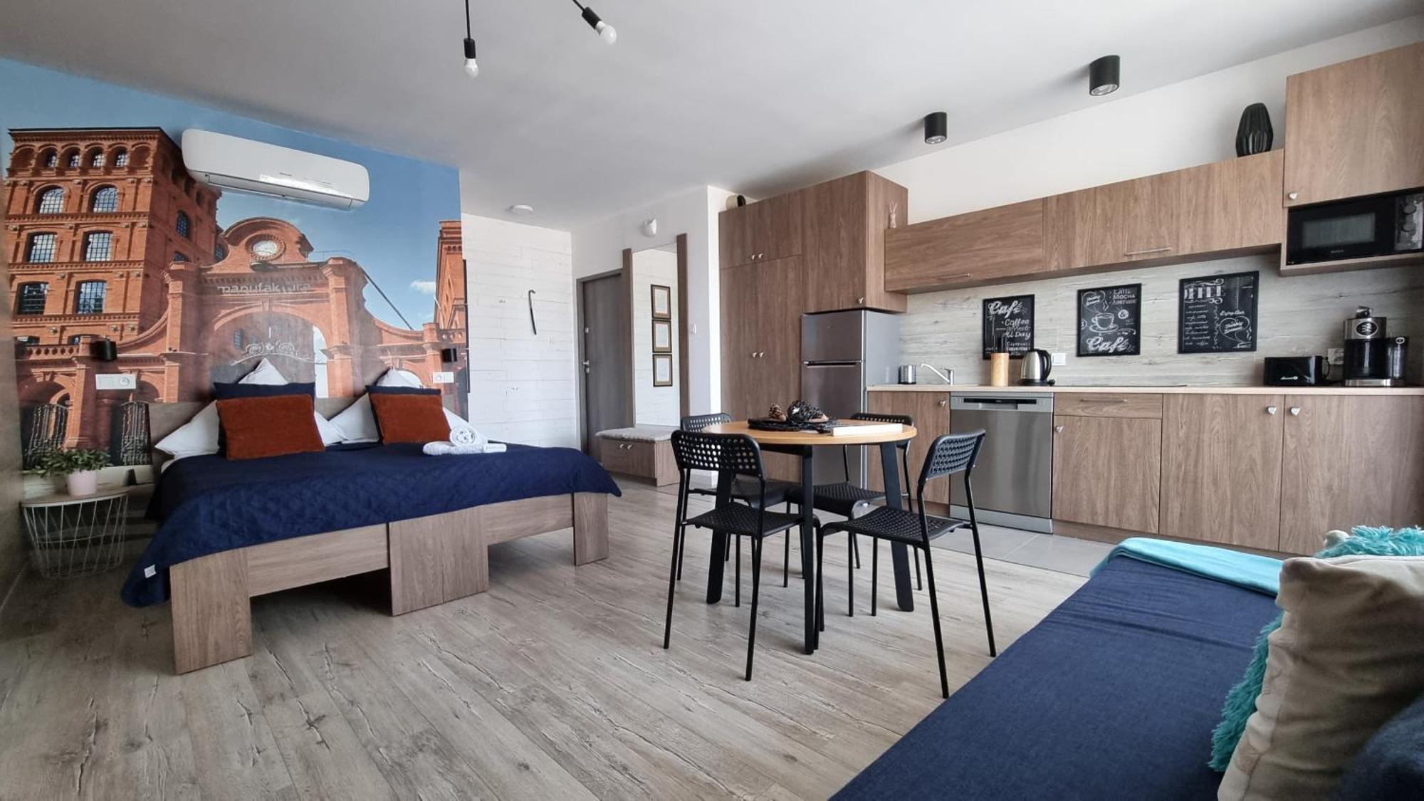 Q Apart Coral - Studio, Manufaktura, Parking Gratis, Tv Max, Fv, Gwarancja Zadowolenia Apartment Lodz  Exterior photo